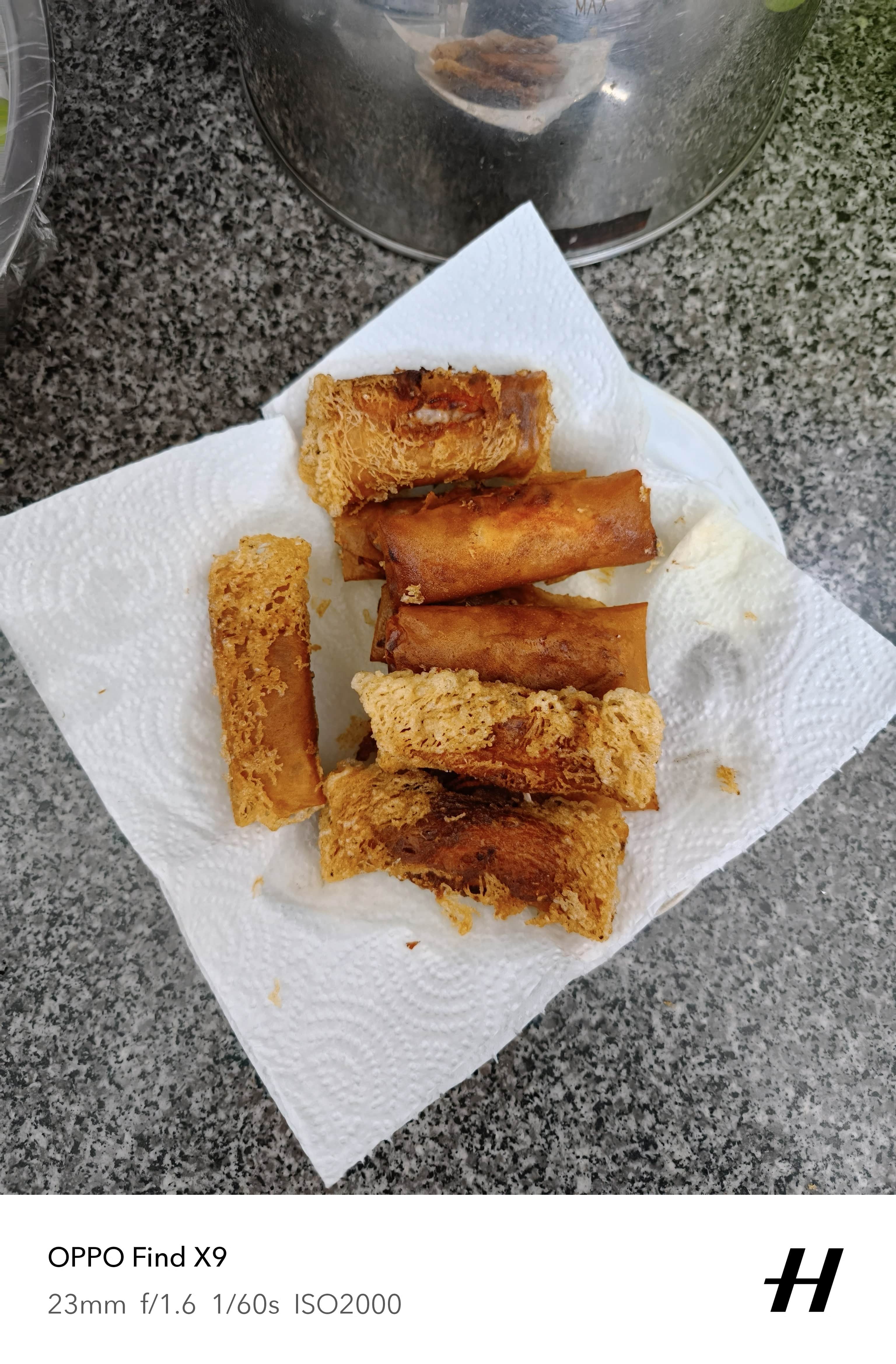 Street & Foods — photo 1